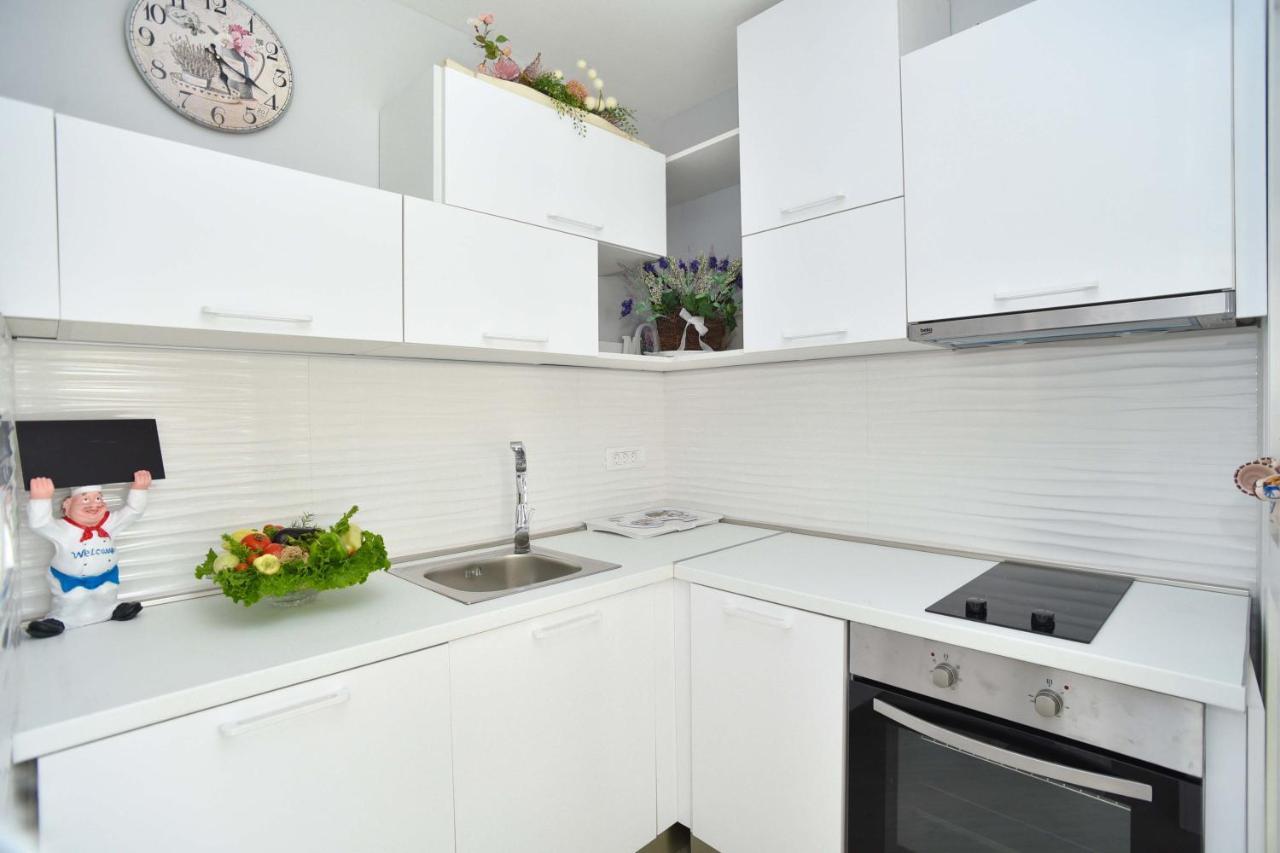 Verbalj Apartment With Swimming Pool 科托尔 外观 照片