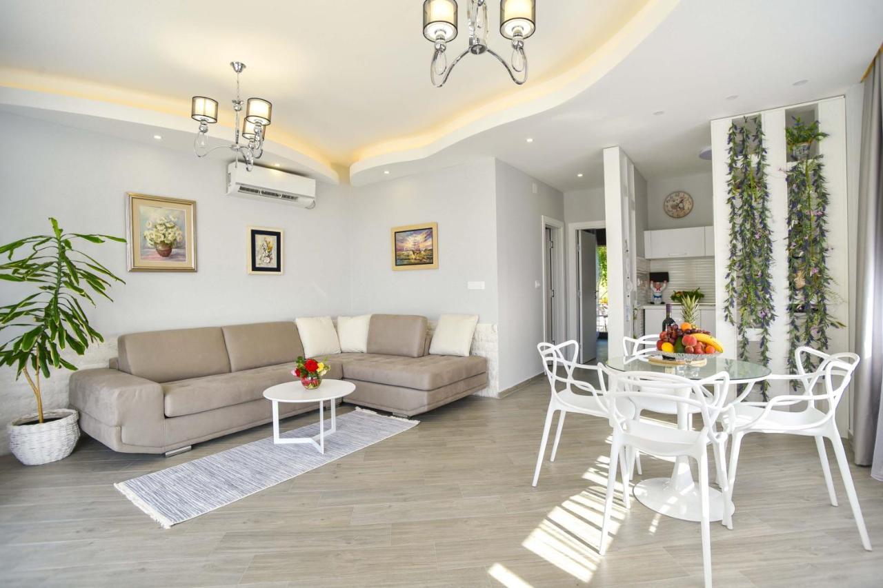 Verbalj Apartment With Swimming Pool 科托尔 外观 照片