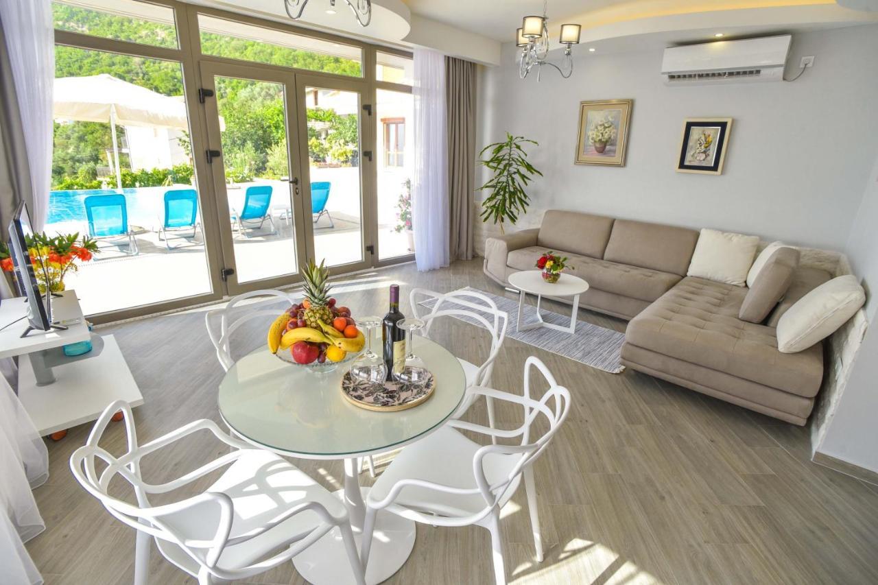 Verbalj Apartment With Swimming Pool 科托尔 外观 照片